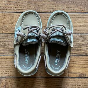 EUC toddler boy Sperrys